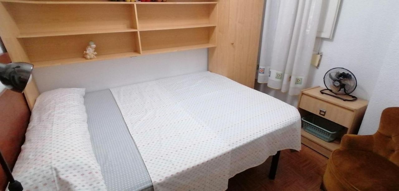 Mary'S Rooms Low Cost Валенсия Екстериор снимка