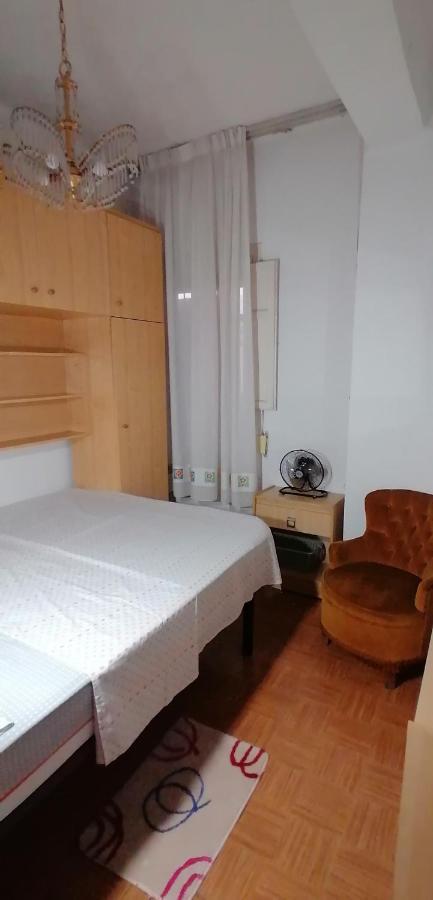 Mary'S Rooms Low Cost Валенсия Екстериор снимка